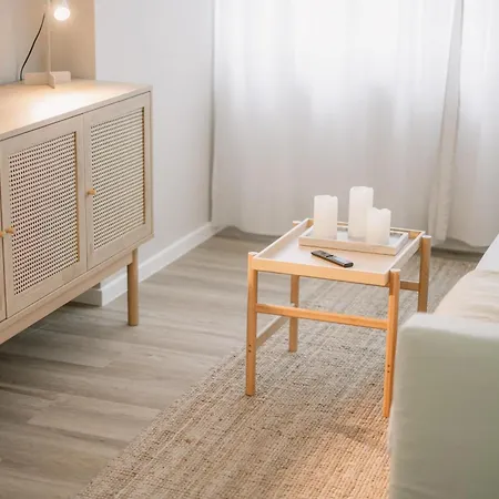 5 Min 1-room - Free Parking 600 Mbit Wifi *