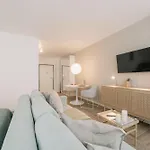 5 Min 1-room - Free Parking 600 Mbit Wifi
